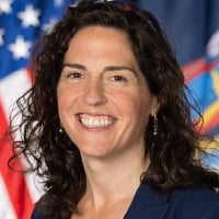 Amanda Lefton