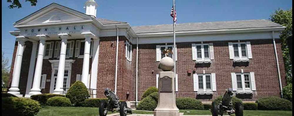 Smithtown Town Hall