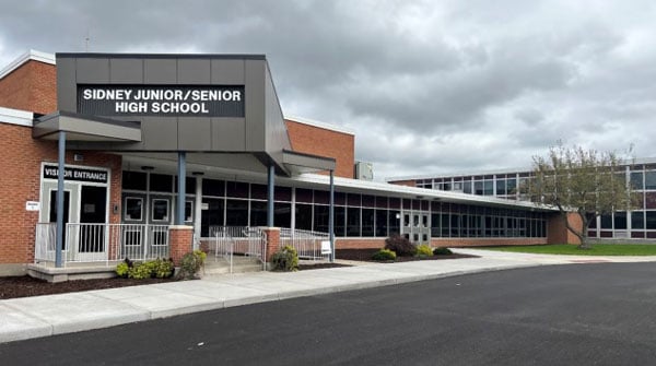 Sidney Junior/Senior High School building.